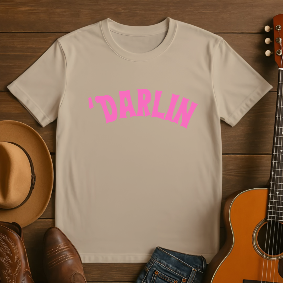 "Darlin" T-Shirt