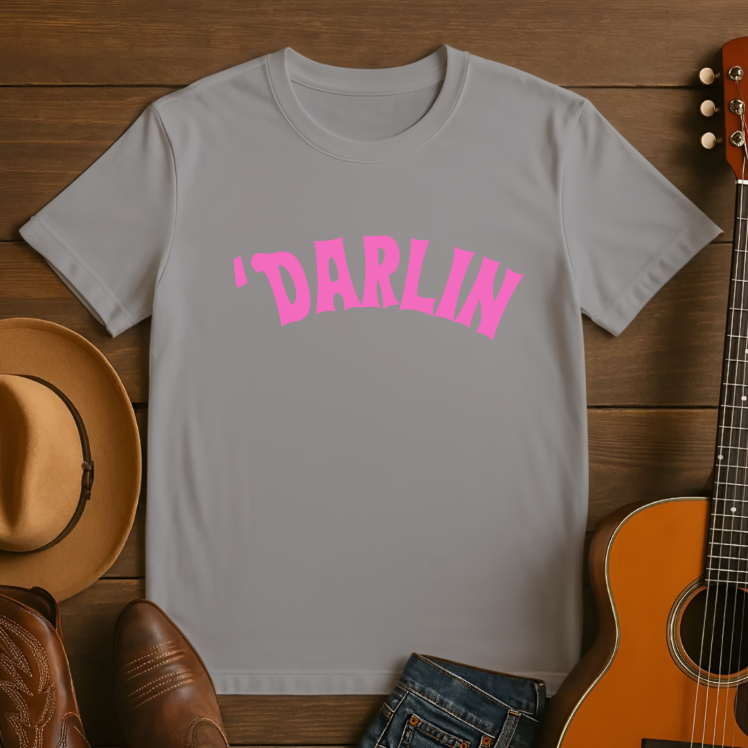 "Darlin" T-Shirt